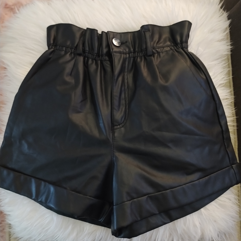 Zara Kids faux shorts size 11/12